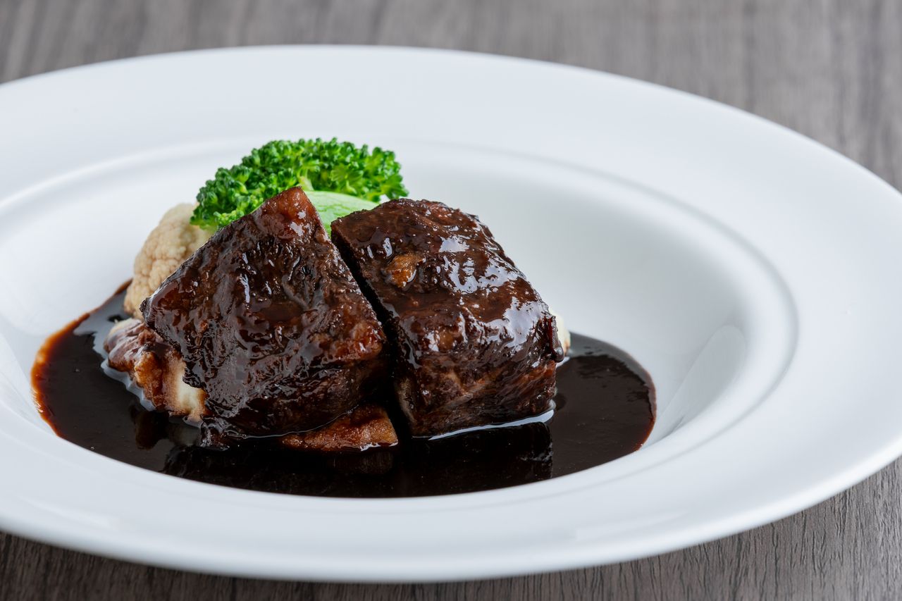～50thメモリアルスペシャルランチ～（ホテル秘伝 牛ほほ肉の赤ワイン煮込み）