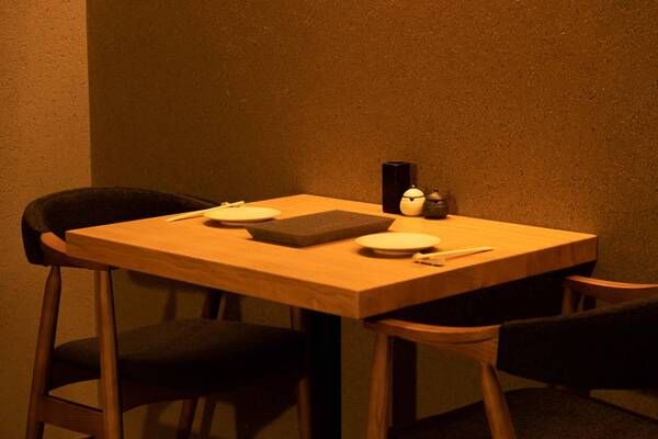 Table seating
