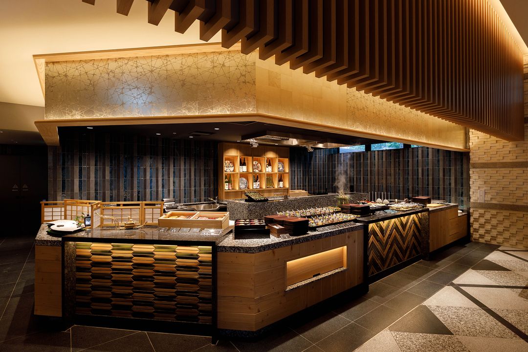 ALL DAY DINING LOUNGE/BAR Primrose / 軽井沢